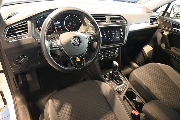 Volkswagen Tiguan 7 of 24