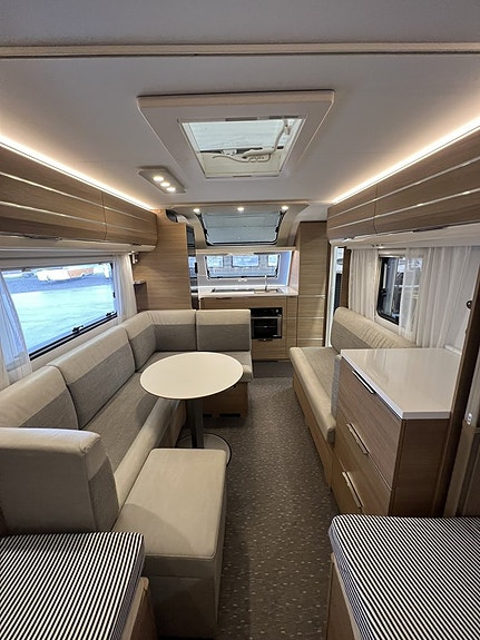 Adria ADORA 613 HT 15 of 16