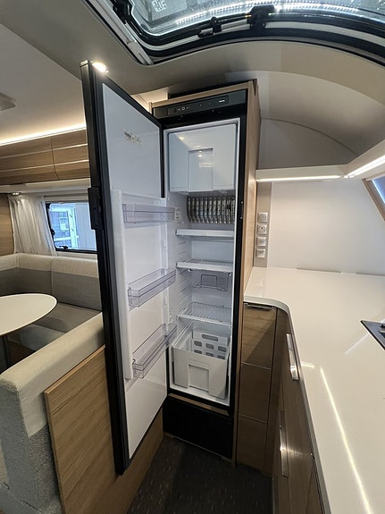 Adria ADORA 613 HT 5 of 16
