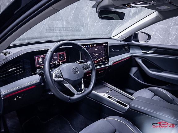 Volkswagen Passat 11 of 30