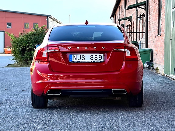 Volvo S60 5 of 5