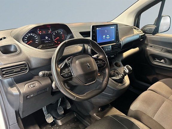 Peugeot Partner 8 of 21