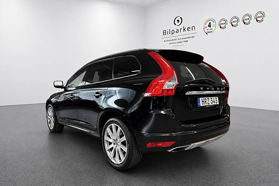 Volvo XC60 3 of 15