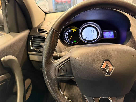 Renault Megane 10 of 24