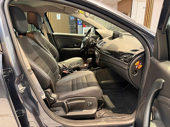 Renault Megane 17 of 24