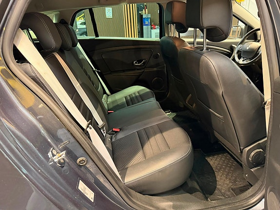 Renault Megane 16 of 24