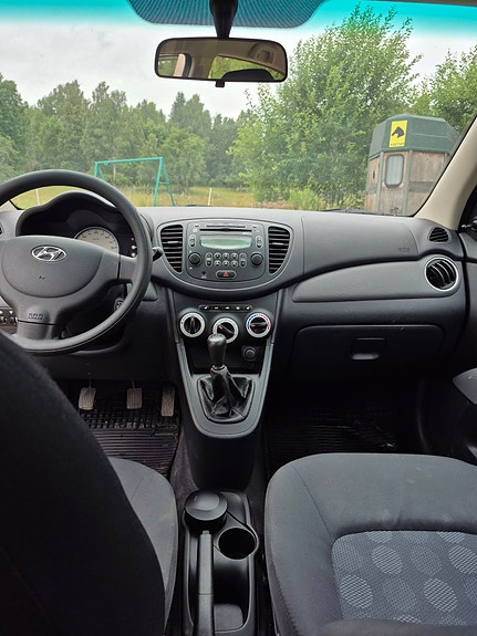 Hyundai i10 13 of 15