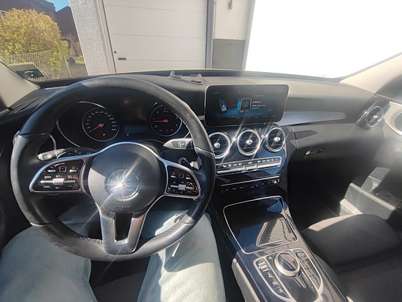 Mercedes-Benz C200 7 of 7