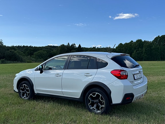 Subaru XV 4 of 5