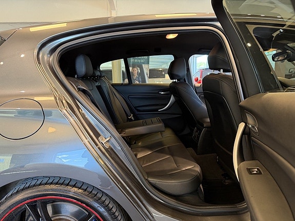 BMW M140i 22 of 28
