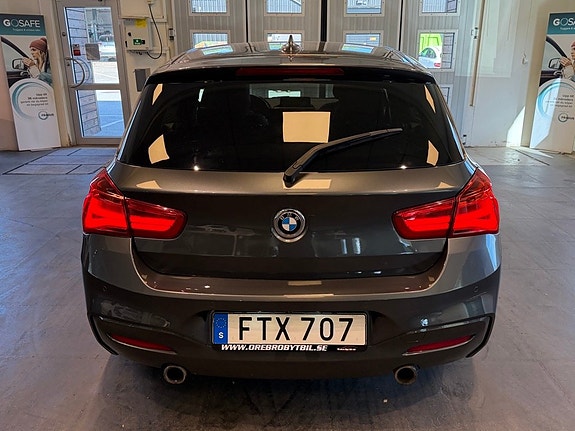 BMW M140i 27 of 28