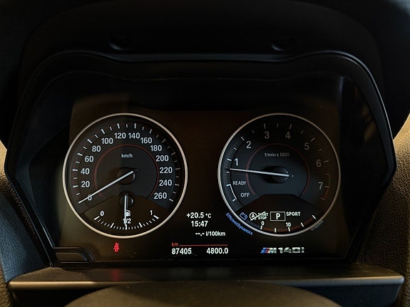 BMW M140i 11 of 28