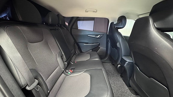 Kia EV6 9 of 21
