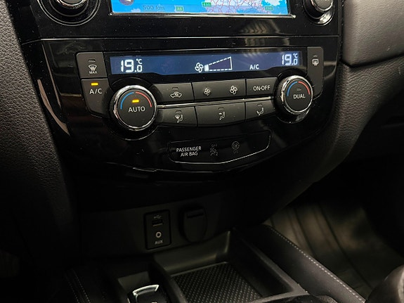 Nissan X-Trail 18 of 25