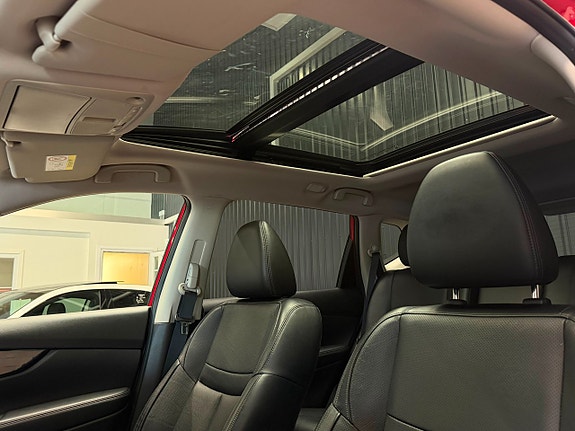 Nissan X-Trail 14 of 25