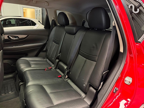 Nissan X-Trail 16 of 25