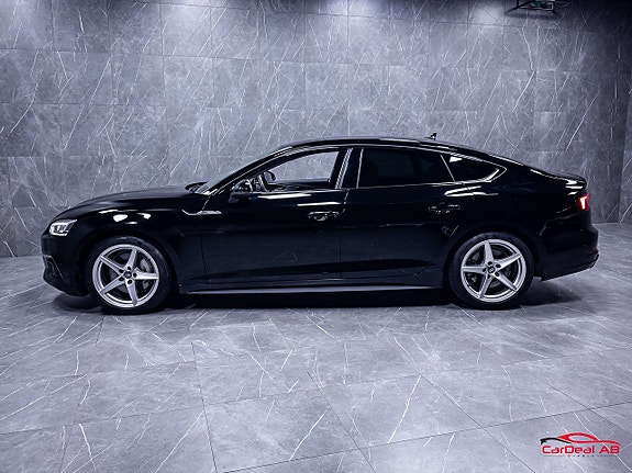 Audi A5 4 of 5