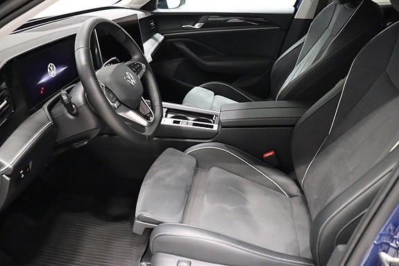 Volkswagen Passat 7 of 11