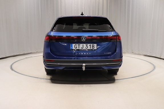 Volkswagen Passat 5 of 5