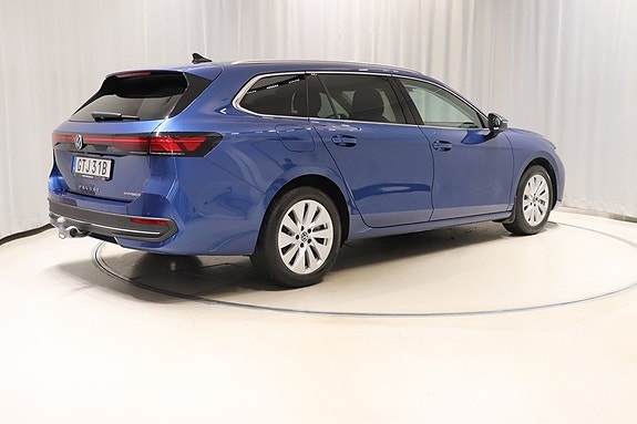 Volkswagen Passat 4 of 5