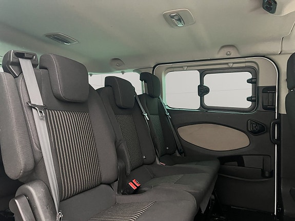 Ford Custom Tourneo 25 of 30