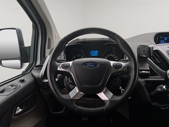 Ford Custom Tourneo 16 of 30