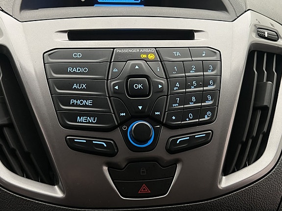 Ford Custom Tourneo 22 of 30