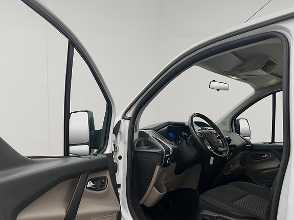 Ford Custom Tourneo 14 of 30