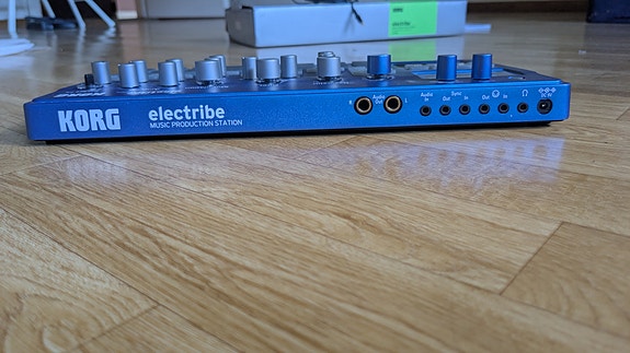Product image 3 of 6