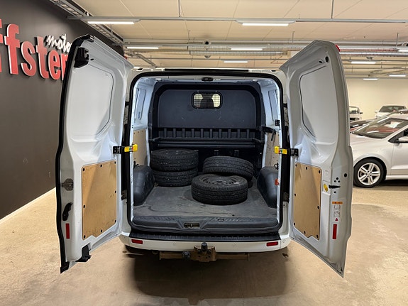 Ford Transit Custom 5 of 19