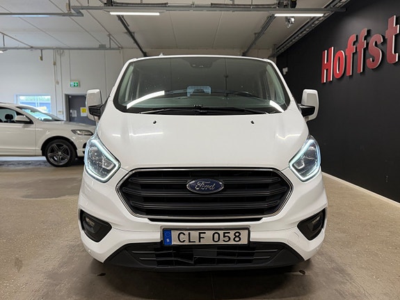 Ford Transit Custom 9 of 19