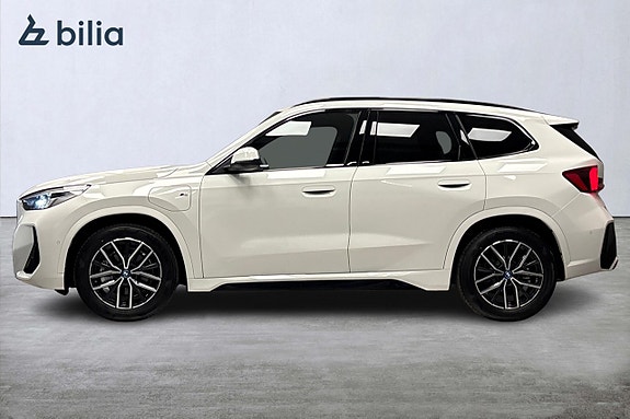 BMW X1 4 of 5