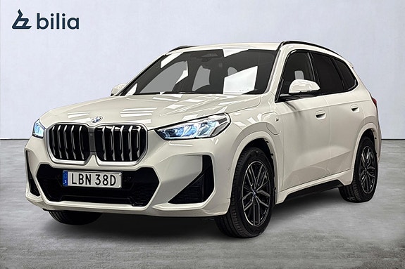 BMW X1 3 of 5