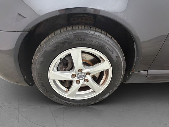 Volvo V70 27 of 30