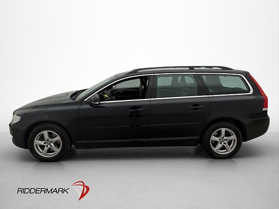 Volvo V70 4 of 5