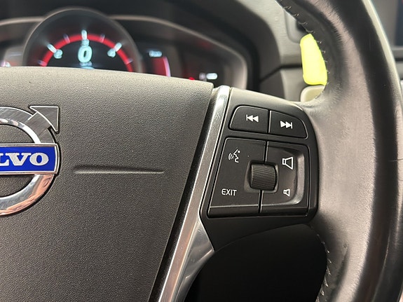 Volvo V70 17 of 30