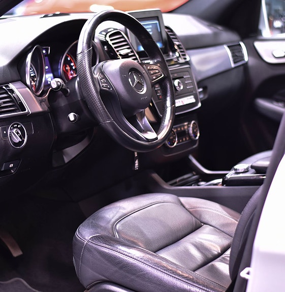 Mercedes-Benz GLE350 d 18 of 24