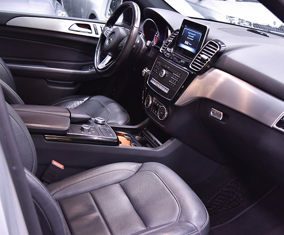 Mercedes-Benz GLE350 d 19 of 24