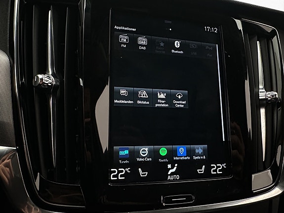 Volvo V90 22 of 30