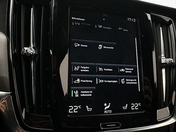 Volvo V90 27 of 30
