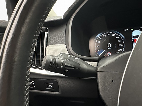 Volvo V90 16 of 30