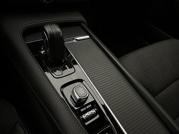 Volvo V90 28 of 30