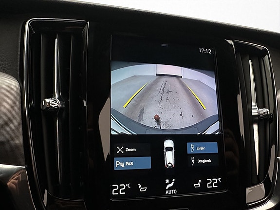 Volvo V90 21 of 30