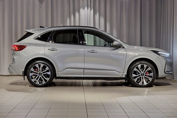 Ford Kuga 4 of 5