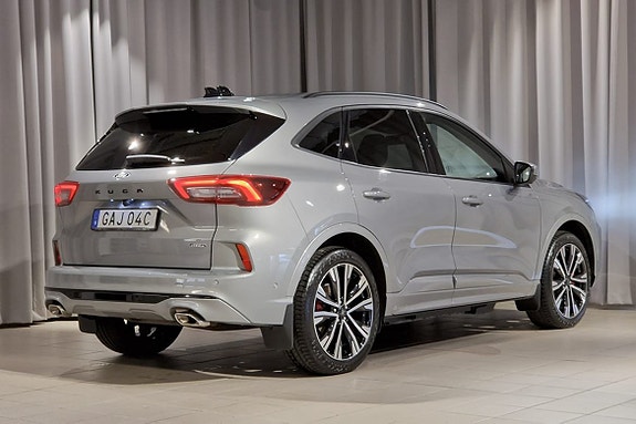 Ford Kuga 5 of 5