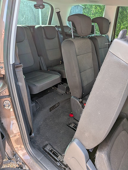 Volkswagen Sharan 3 of 5