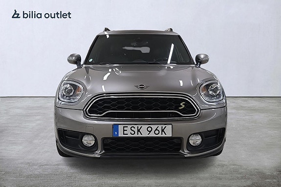 MINI Countryman Cooper SE 2 of 5