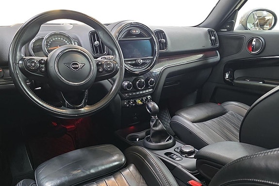MINI Countryman Cooper SE 13 of 21