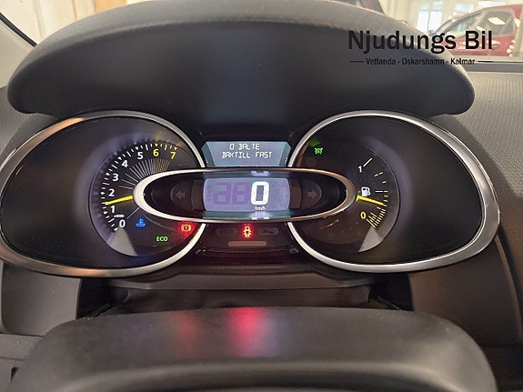 Renault Clio 9 of 10