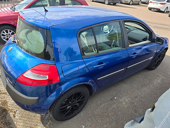 Renault Megane 4 of 9
